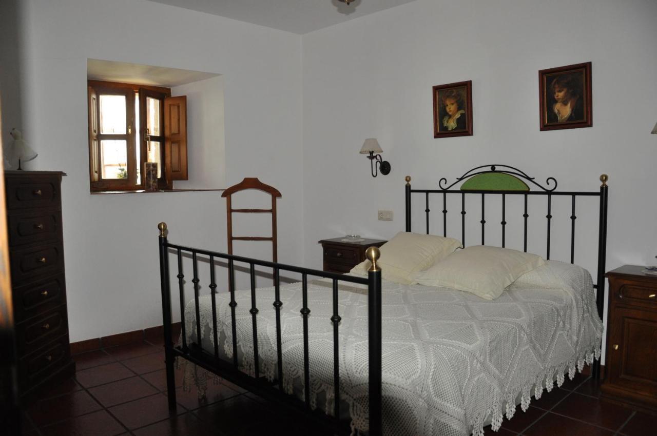 Posada La Torre Serdio Rum bild